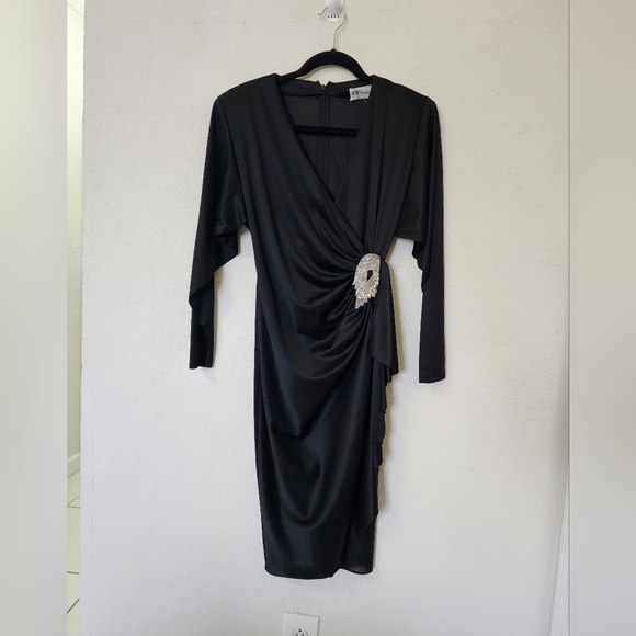 Vintage Style Dress - Picture 3 of 10